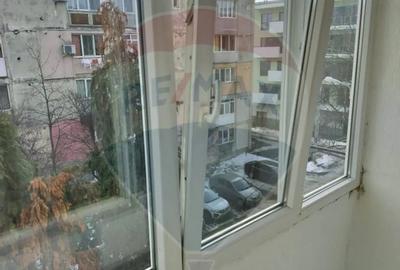 Garsonieră decomandată în Depozitelor - 2