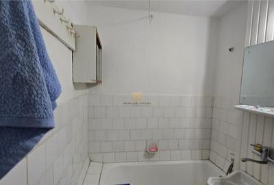 Apartament 3 camere Cartier Zamca De Inchiriat 0727817187 - 6