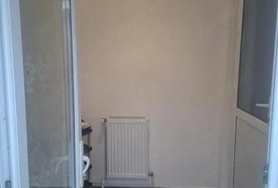 Casă cu 7 camere cu Teren 271 Mp în Central - 9