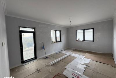 Casă cu 3 camere cu Teren 420 Mp în Central - 11