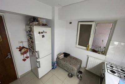 Apartament 3 camere, Drumul Taberei - 200m Metrou, bloc 1980 - 10
