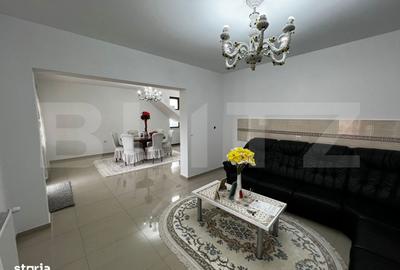 Casă cu 6 camere cu Teren 470 Mp în Teiu - 2