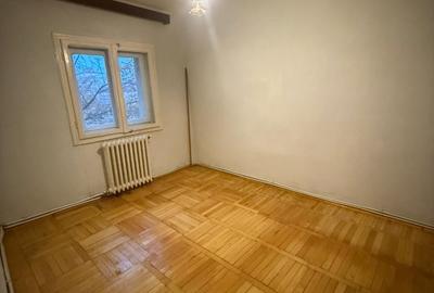 Apartament spațios cu 4 camere – Strada Aurora (lângă Finanțe), etaj 2/4 - 11