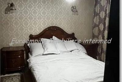 Apartament 3 camere decomandate zona Faleza Nord - 4