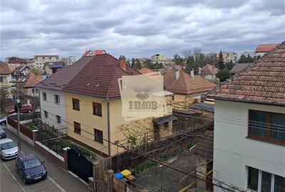 Apartament cu 3 camere decomandat, mobilat în Calea Dumbrăvii - 17