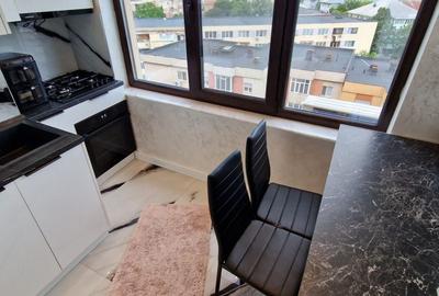 Apartament cu 2 camere în George Enescu - 10
