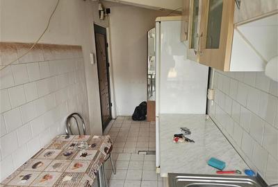 Apartament cu 2 camere nedecomandat, mobilat în Micro II - 18