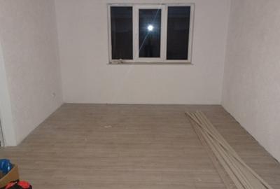 Casă cu 5 camere cu Teren 719 Mp în Zăvoi - 8