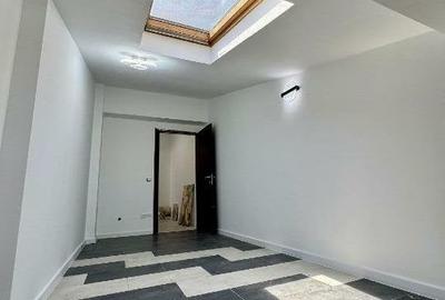 2 Camere + Birou ~ Baneasa ~ Petrom City ~ Bloc 2014 ~ 80 utili ~ Parcare - 4