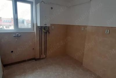De vanzare apartament cu 2 camere in Satu Mare Str. Vasile Lucaciu - 5