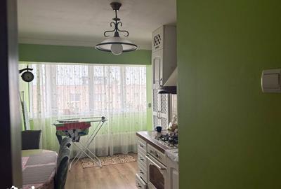 Apartament cu 3 camere decomandat în Bartolomeu - 15