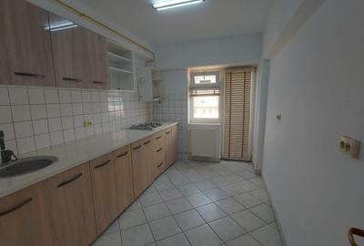 De vanzare 1 camera Gara, la blocurile ANL, bloc mixt, spatios - 5