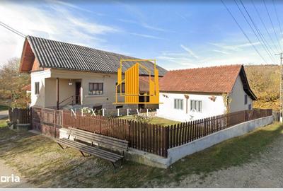 Casă cu 3 camere cu Teren 1500 Mp în Văcarea - 1