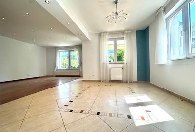 Duplex cu 5 camere cu Canalizare în Iancu Nicolae - 8