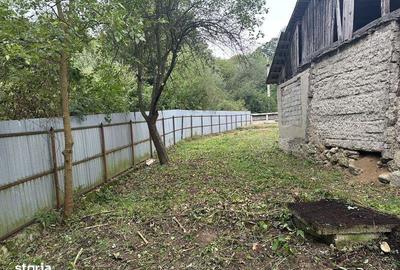 Casă cu 4 camere cu Teren 70 Mp în Godinești - 5