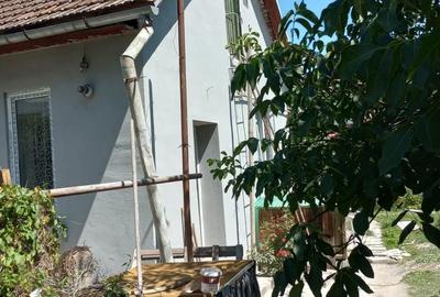 Casă cu 3 camere în Central - 9