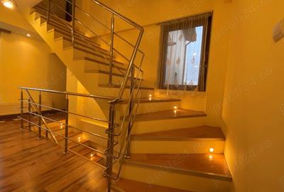 Casă cu 6 camere cu Teren 170 Mp în Central - 3