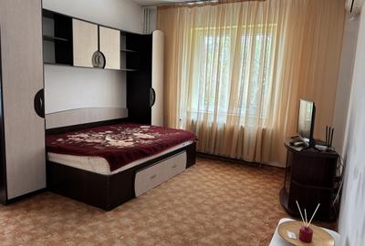 Garsonieră decomandată, mobilată în Berceni - 1