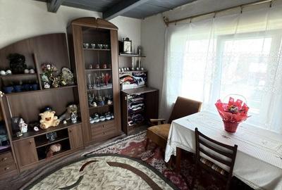 Casă cu 4 camere în Cucorăni - 16
