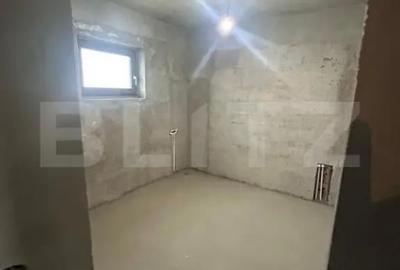 Casă cu 7 camere cu Teren 600 Mp în Micro 6 - 12
