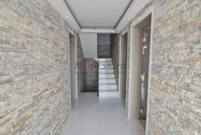 Vila 6 Camere - Domnesti - 8