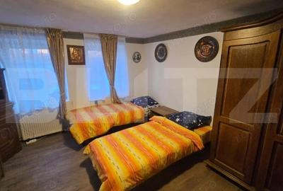 Casă cu Teren 100 Mp în Central - 4