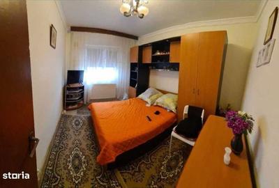 Apartament cu 3 camere decomandat în Central - 4