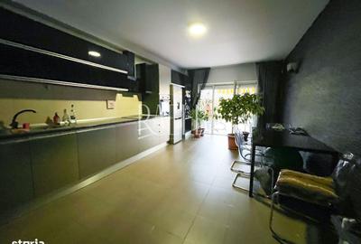 Casă cu 8 camere cu Teren 350 Mp în Colentina