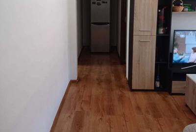 Apartament cu 3 camere semidecomandat în Central - 6