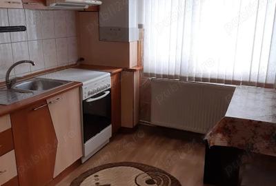 Inchiriez apartament cu o camera in ora?ul Hu?i central - 2