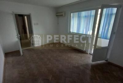 Apartament cu 3 camere decomandat în Vest - 4