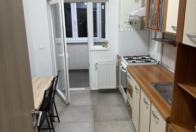 Apartament cu 2 camere decomandat în Central - 2