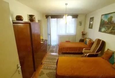 Dambu Pietros - Vanzare apartament 2 camere - Str. Ion Buteanu - 1