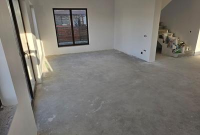 Casă individuală cu 4 camere cu Canalizare în Dezmir - 9