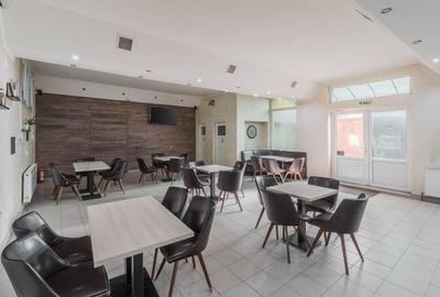 Spațiu comercial, de 200 mp, în Central - 13