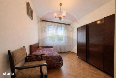 Apartament cu 4 camere decomandat în Central - 5