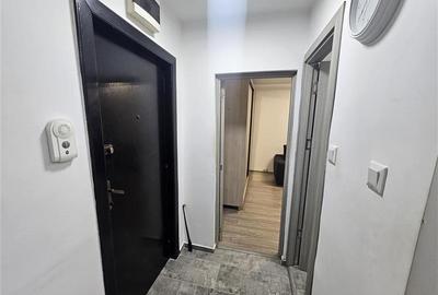 Garsonieră decomandată, mobilată în Micro IV - 11