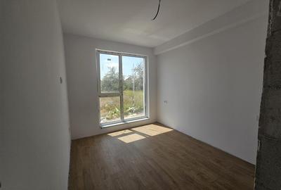 Apartament cu 3 camere decomandat în Păcurari - 8