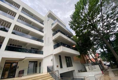 2 camere - vedere parc - balcon 14 mp - 4