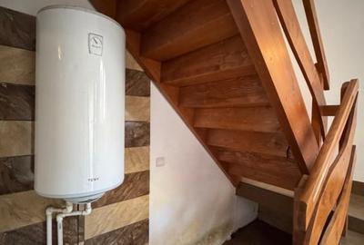 Comuna Bran, str. Pricipala, casa partial renovata, P + E, dependinte, foisor - 15