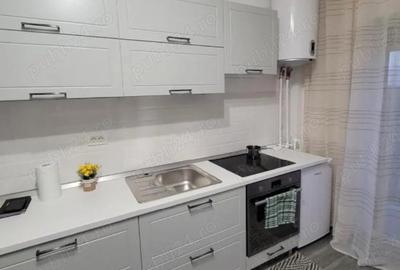 Garsonieră decomandată în Central - 1