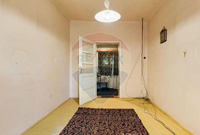 Casa solida cu 4 camere, demisol ?i garaj Pecica - 3