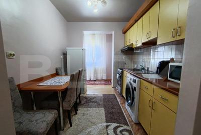 Apartament cu 3 camere ?i living in suprafa?a de 65 mp - 2