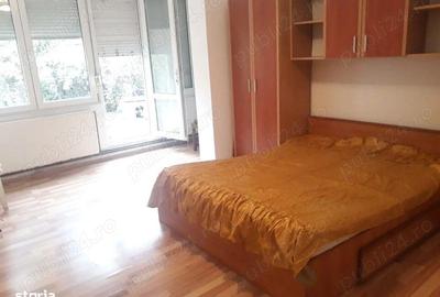 Apartament cu 3 camere decomandat în Trei Stejari - 8