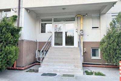 Spațiu comercial, de 40 mp, în Central - 5