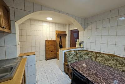 Apartament cu 2 camere decomandat în Costin Georgian - 10