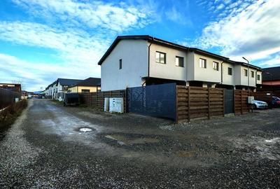 Vila tip duplex S+P+E cartier IZVOR Tarlungeni semimobilata179000 euro - 32