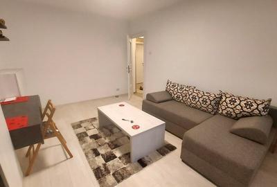 Apartament cu 2 camere decomandat în Bd. Independenței - 7
