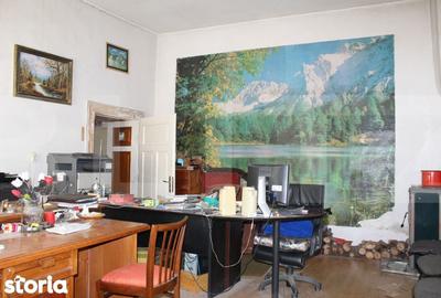 Spațiu comercial, de 116 mp, în Central - 3