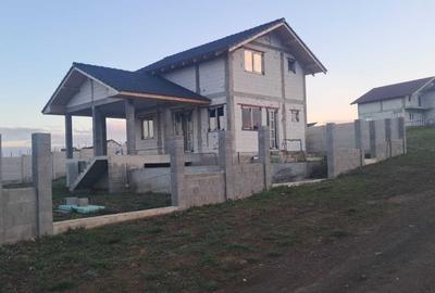 Casă individuală cu 3 camere cu Teren 400 Mp în Micești - 2